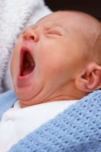 baby-yawn